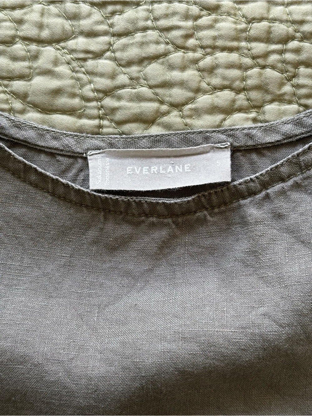 Everlane Linen Olive Green Short Sleeve Top S - Picture 4 of 8